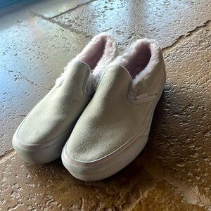 Off white suede vans with light pink Sherpa lining - barely worn - US W9.5/M8